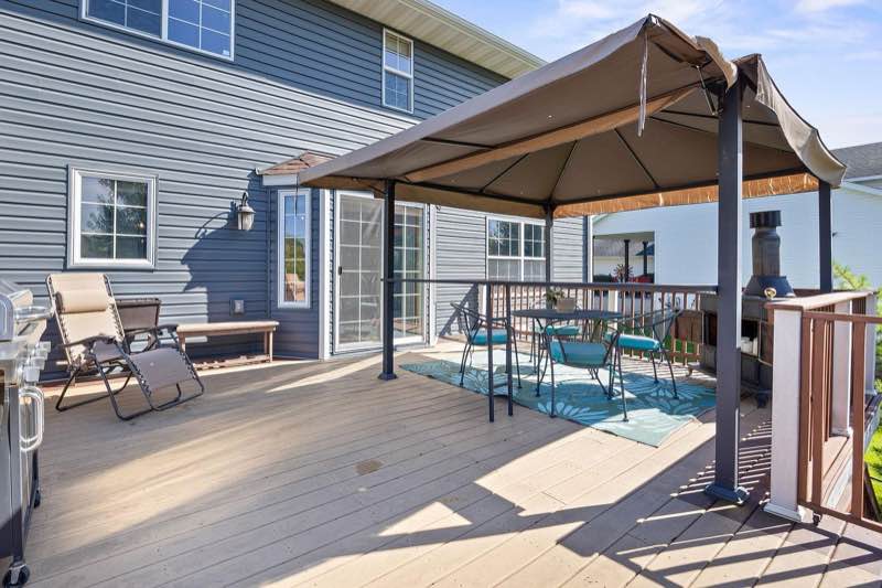 Deck